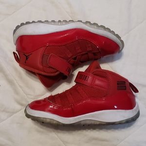 Jordan Retro 11 Gym Red 10C